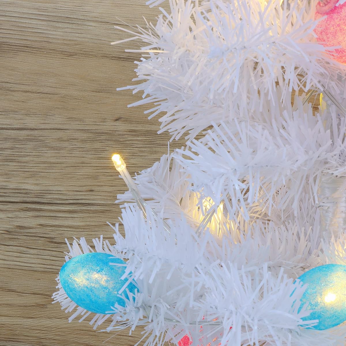 Dynaming Easter Table Decorations, 23 Inch Lighted Easter Bunny White Tree, Pre-lit Artificial Tabletop Tree with Bunny Ears and Eggs, Battery Operated Light Up for Indoor Spring Home Bedroom Decor - imagen de detalle 5